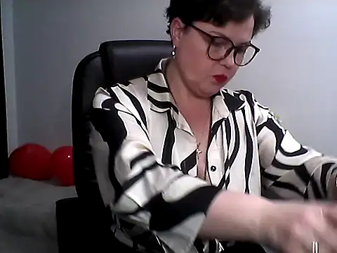 EllaLove2277 online show from 02.21.26