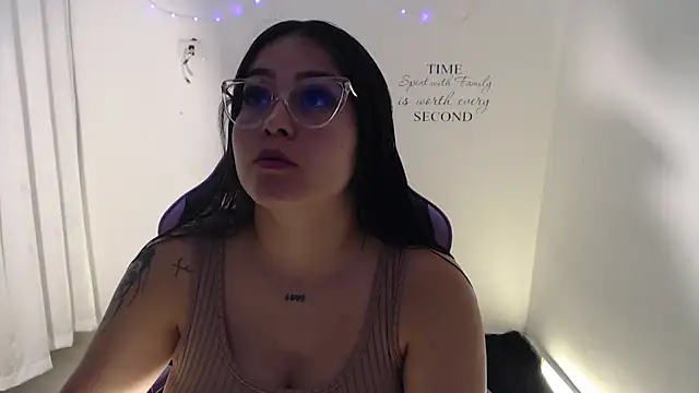 Snapshot of amberbakee chatting on 06.02.26 amberbakee online show from 06.02.26