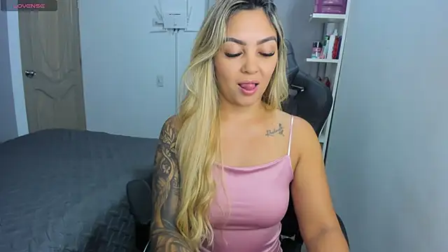 NicolPorto online show from 09.29.25