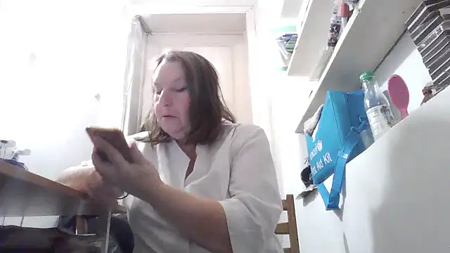 AnnaLive570 online show from 01.08.26