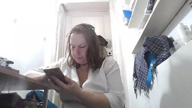 AnnaLive570 online show from 02.22.26