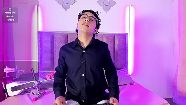 0anonimo bottom1 online show from 10.02.25