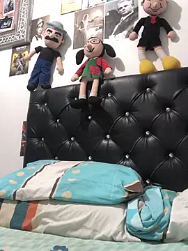 elpeluchenegroxxx3 online show from 03.15.26