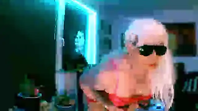 hellgirl1980 online show from 11.12.25