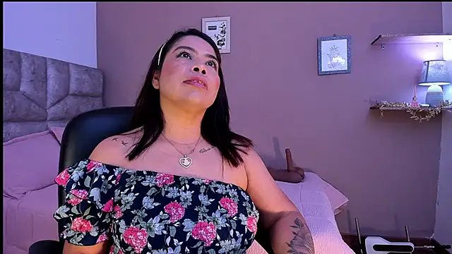 roselyn caprice online show from 09.12.25