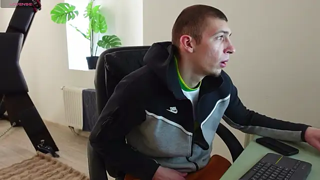 Ryan Dozer online show from 03.19.26