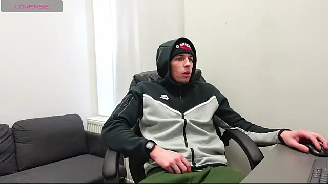 Ryan Dozer online show from 04.02.26