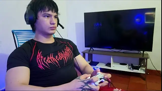 ErickWalton online show from 10.31.25