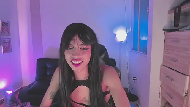 Nikkita Dragon online show from 12.02.25