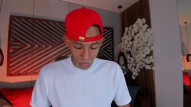 B Wild online show from 09.19.25