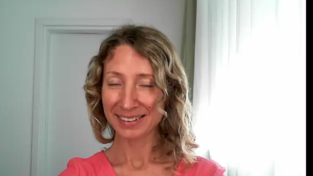 Snapshot of Paevoa chatting on 02.16.26 Paevoa online show from 02.16.26