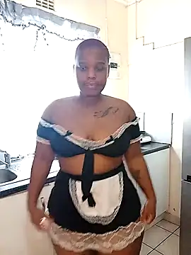 Snapshot of ThickAmy chatting on 09.12.25 ThickAmy online show from 09.12.25