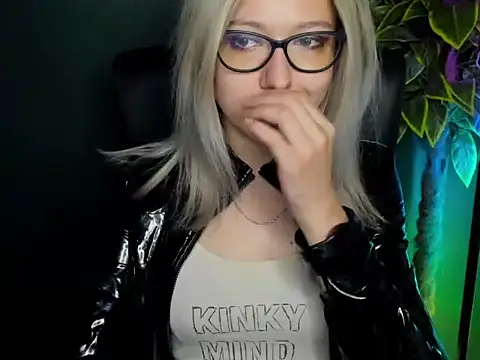 loveHeidi online show from 09.29.25