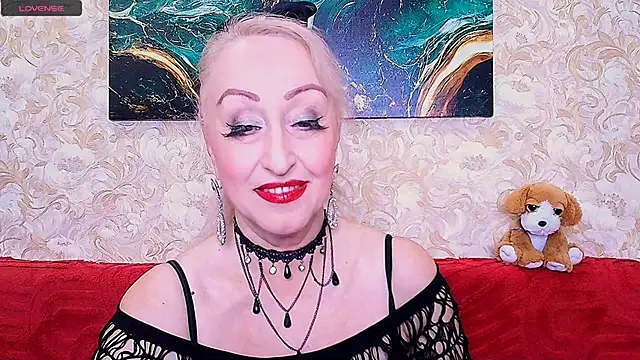  Sara  Smith  online show from 06.03.26
