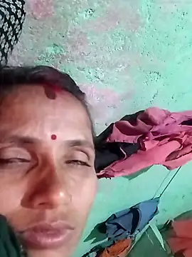 Snapshot of KIRTI12_HOT chatting on 10.01.25 KIRTI12 HOT online show from 10.01.25