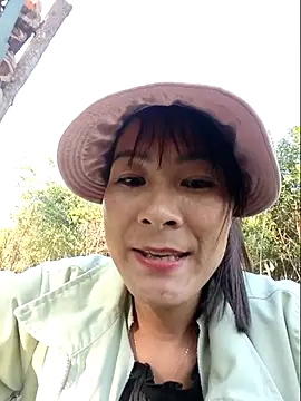 Yumyum kiw online show from 10.04.25