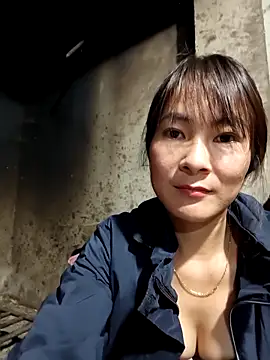 Yumyum kiw online show from 12.16.25