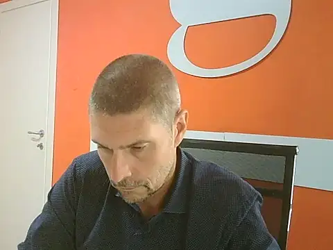 max79ve31 online show from 09.22.25