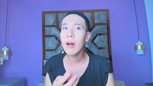 Electra Gosselin online show from 10.04.25