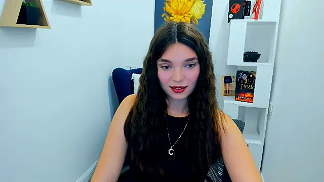 DivineAmour online show from 10.09.25