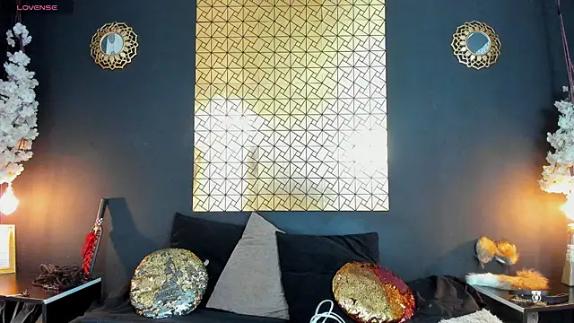 kinky momm online show from 09.25.25