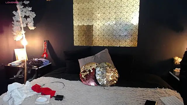 kinky momm online show from 11.21.25