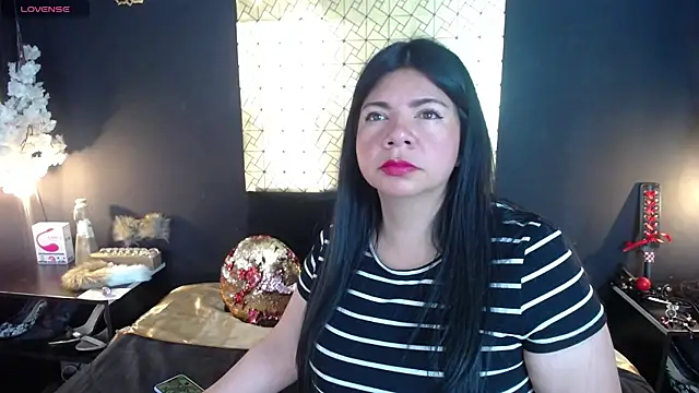 kinky momm online show from 03.23.26