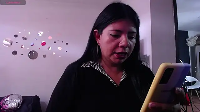 kinky momm online show from 06.01.26