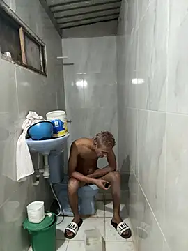 Snapshot of Boy_hot- chatting on 02.28.26 Boy hot- online show from 02.28.26