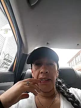 Shantey Laurent online show from 11.18.25