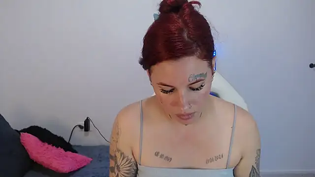 Maddy Vicius19 online show from 09.25.25