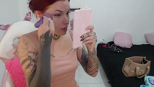 Maddy Vicius19 online show from 10.04.25