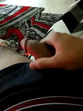 Snapshot of Gendise_ chatting on 10.29.25 Gendise online show from 10.29.25