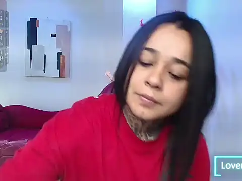 Black roseee online show from 11.16.25