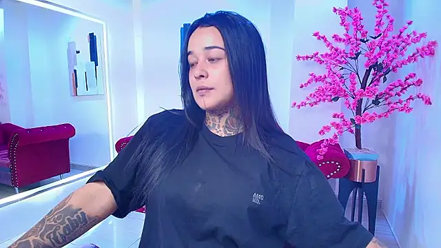 Black roseee online show from 03.05.26