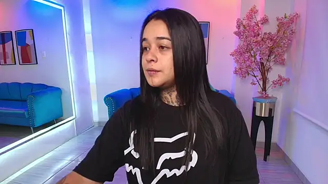 Black roseee online show from 06.03.26