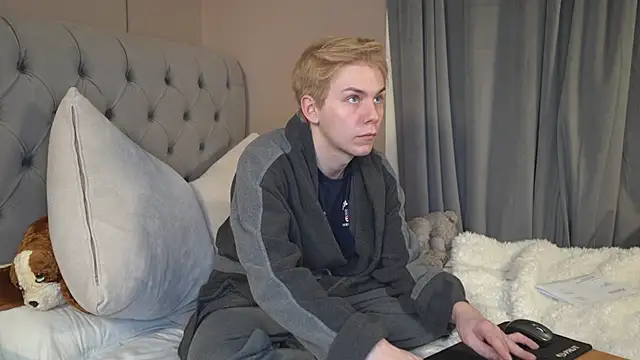 scottishtwink01 online show from 02.24.26