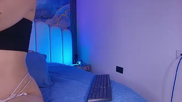 abbyrouss  online show from 02.26.26