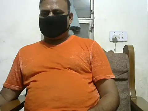 Famit025 online show from 09.10.25