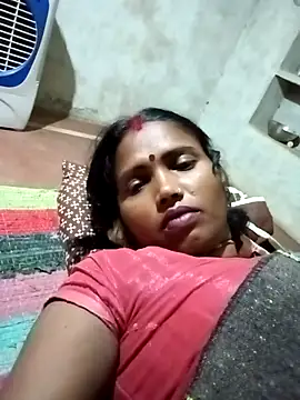 Snapshot of Cm_pooja chatting on 10.24.25 Cm pooja online show from 10.24.25