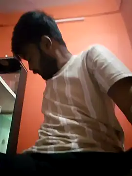 soniriyaa010101 online show from 10.24.25