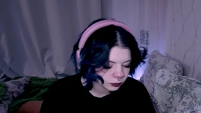 Alice Zev online show from 04.12.26