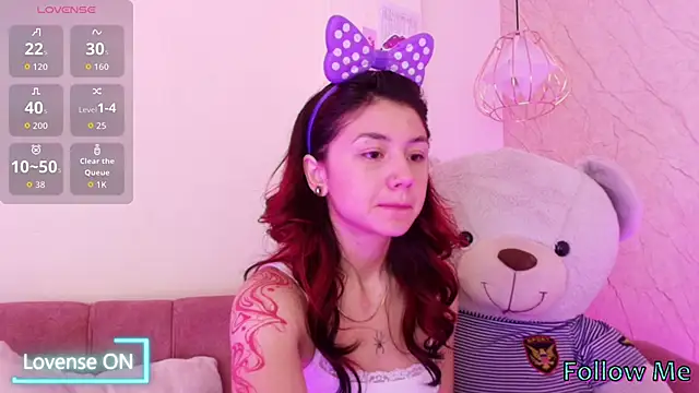 april bennett online show from 09.24.25