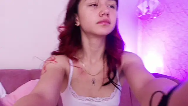 april bennett online show from 10.21.25