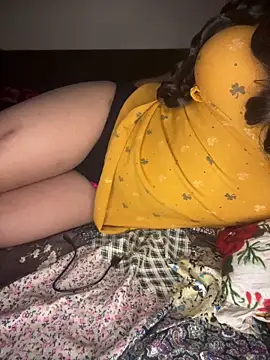 Snapshot of pranjal00000 chatting on 04.15.26 pranjal00000 online show from 04.15.26