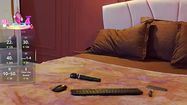 Olivia Haze online show from 10.06.25