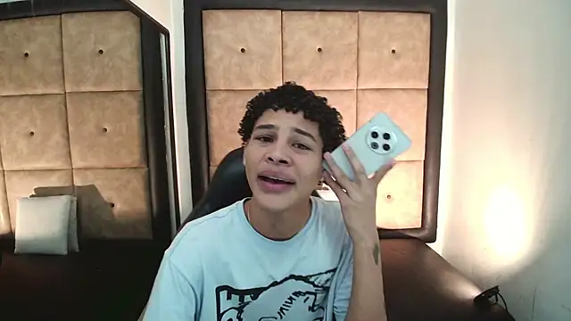 BrindyMichell online show from 10.17.25