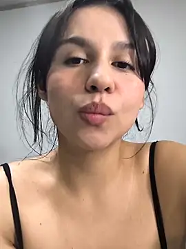 Daniela-rosee online show from 11.27.25