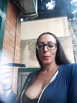 Astrid3 online show from 10.05.25