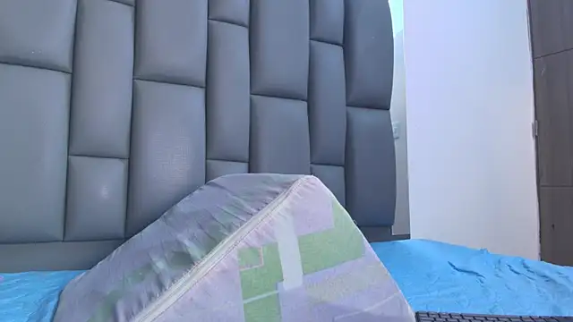 Snapshot of kissme_luna chatting on 01.10.26 kissme luna online show from 01.10.26